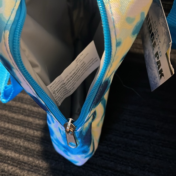 Fridge Pak printed lunch tote/ fully insulated - Picture 8 of 11